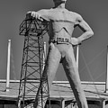 Tulsa Golden Driller Black and White Front
